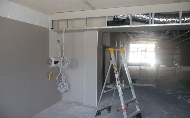 P1010325_Refurshiment.jpg